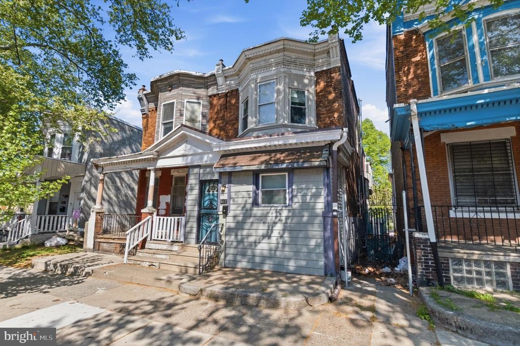 52nd St, Philadelphia, PA 19131