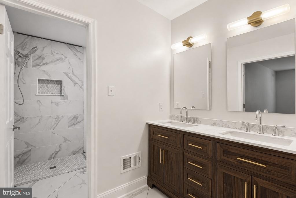 Edgewood Chase , Glen Mills, PA 19342