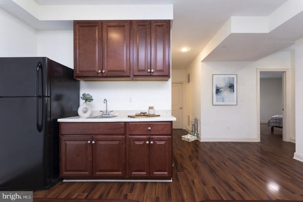 Van Buren St, Rockville, MD 20850