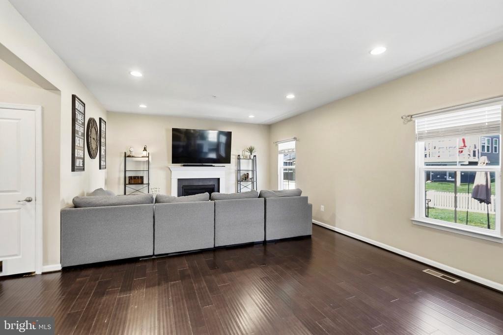 Long Farm Ln, Brunswick, MD 21716 #1