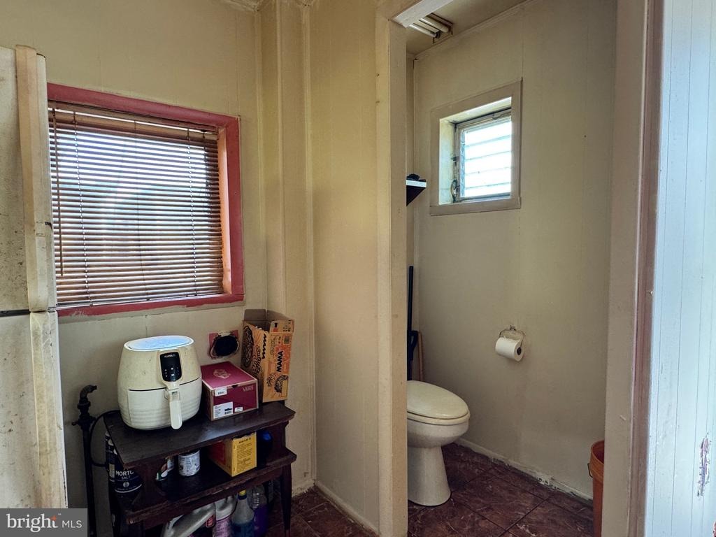 Eleanor St, Philadelphia, PA 19120 #1