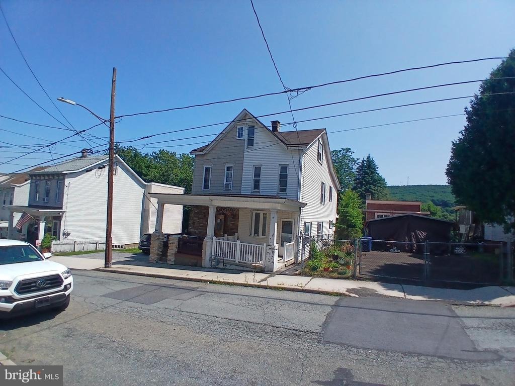 Harrison St, Pottsville, PA 17901