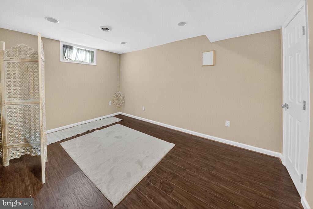 Osborn Rd, Hyattsville, MD 20785 #1