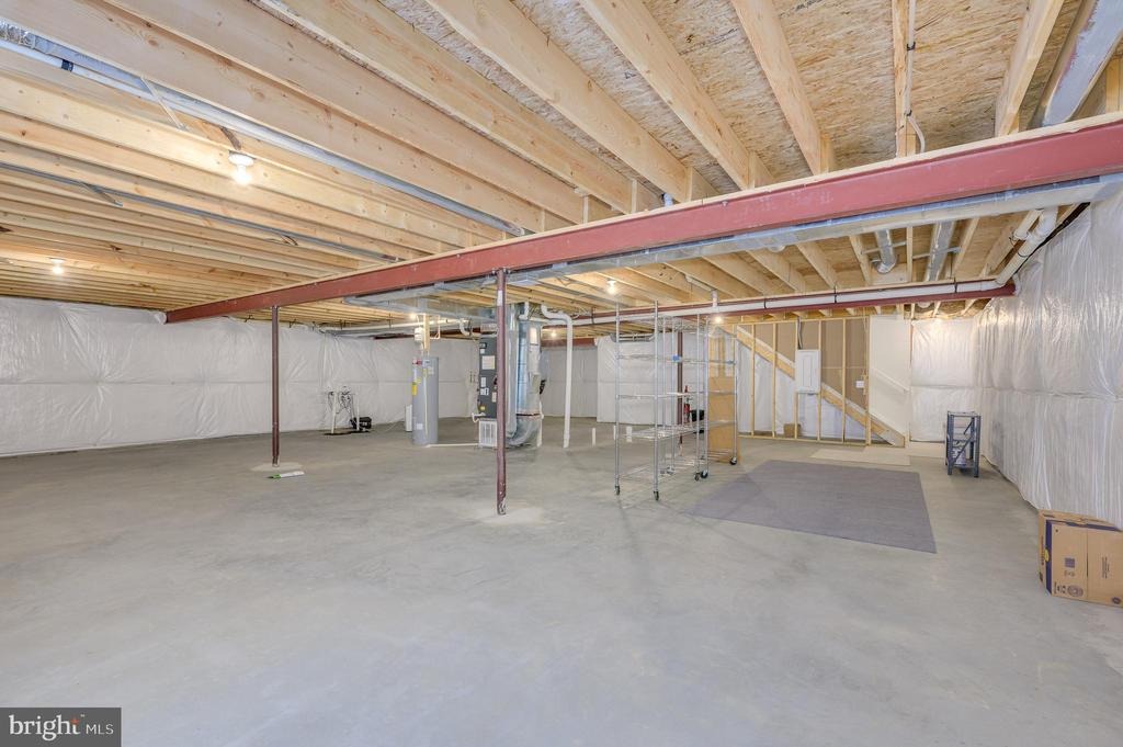 Sutherland Way, Martinsburg, WV 25405 #1