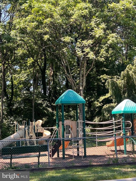 Leesburg Pike, Falls Church, VA 22041 #1