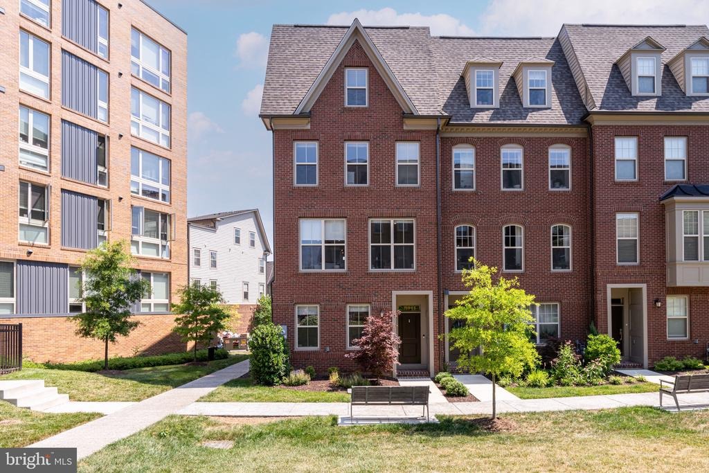 Chieftain Ave, Derwood, MD 20855 #1