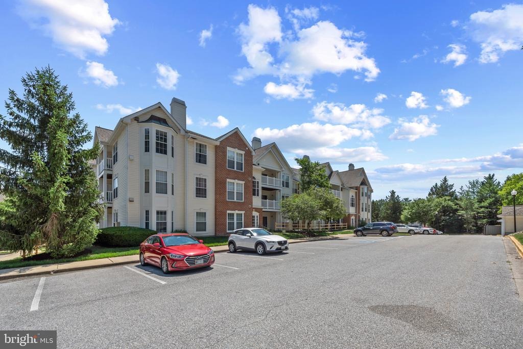 River Bend Ct, Laurel, MD 20724