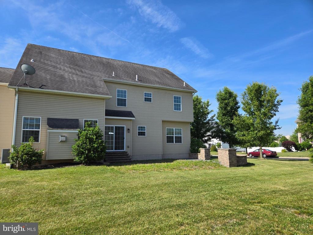 Lilac Ln, Gilbertsville, PA 19525 #1