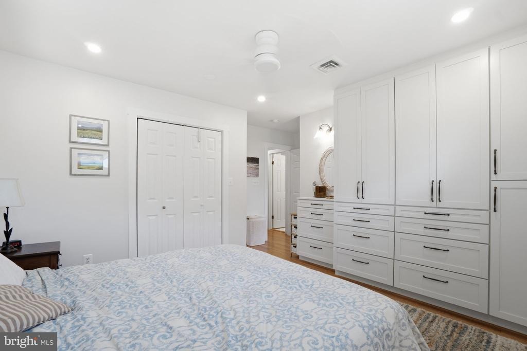 Park Hill Pl, Fairfax, VA 22030 #1