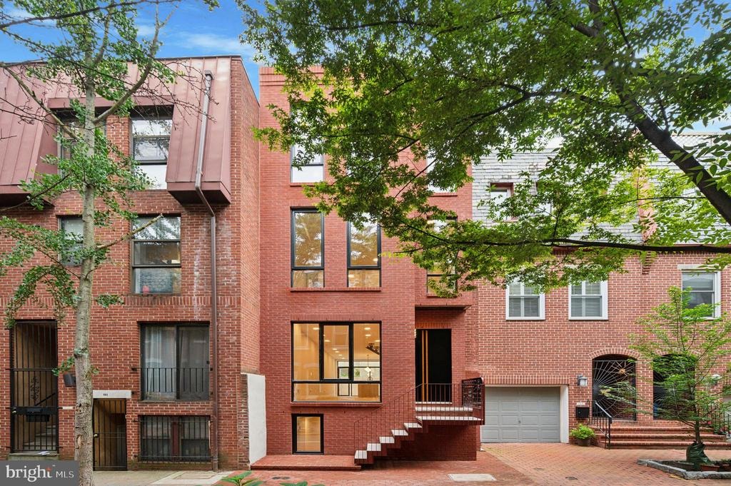 Van Pelt St, Philadelphia, PA 19103 #1