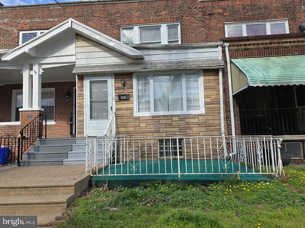 62nd St, Philadelphia, PA 19142