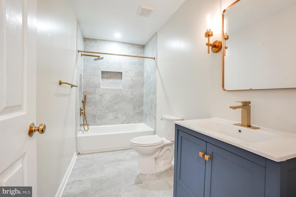 Hector Ct, Fort Washington, MD 20744 #1