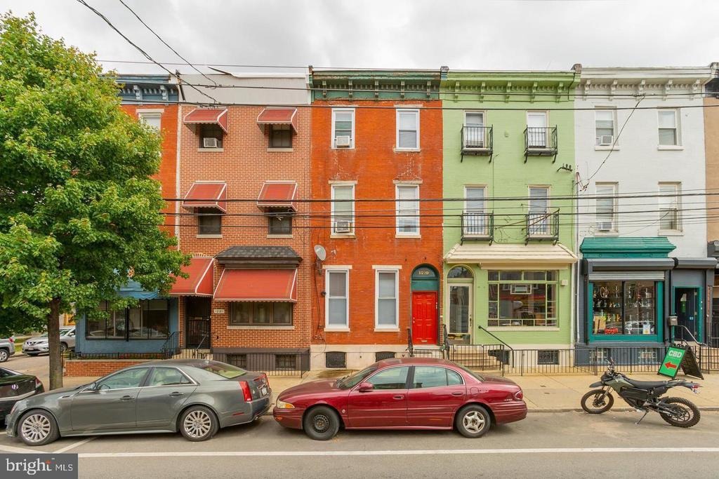29th St, Philadelphia, PA 19121