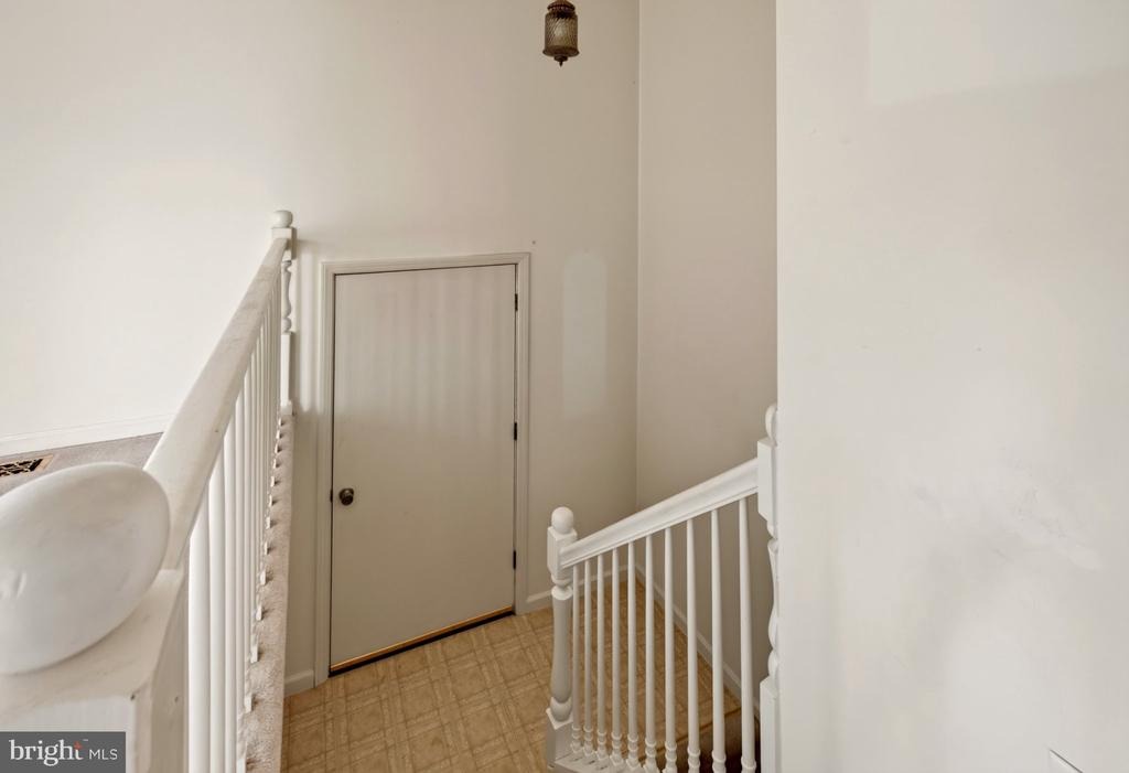 Hillside Ave, Elkton, VA 22827