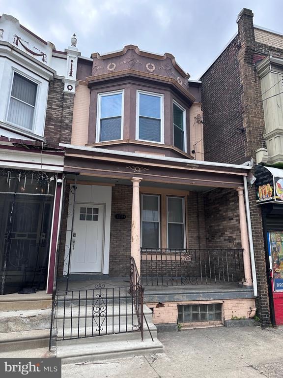 Jefferson St, Philadelphia, PA 19131
