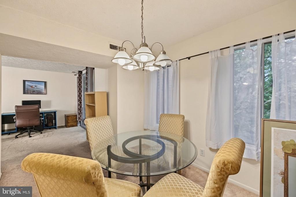 7th Rd, Arlington, VA 22204 #1