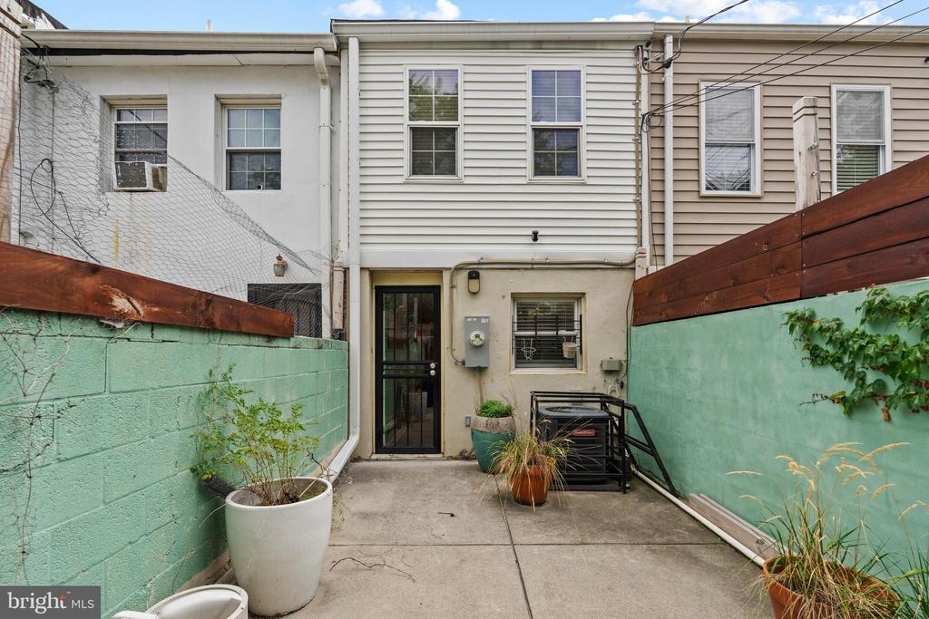 Port St, Baltimore, MD 21224 #1