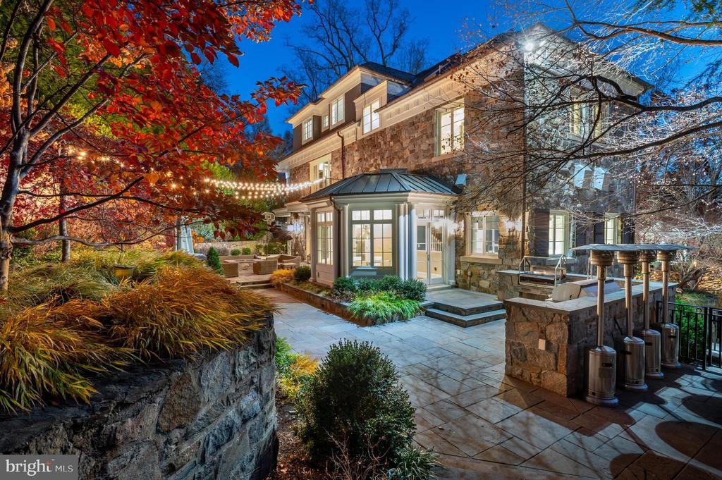 Glenbrook Rd, Washington, DC 20016 #1