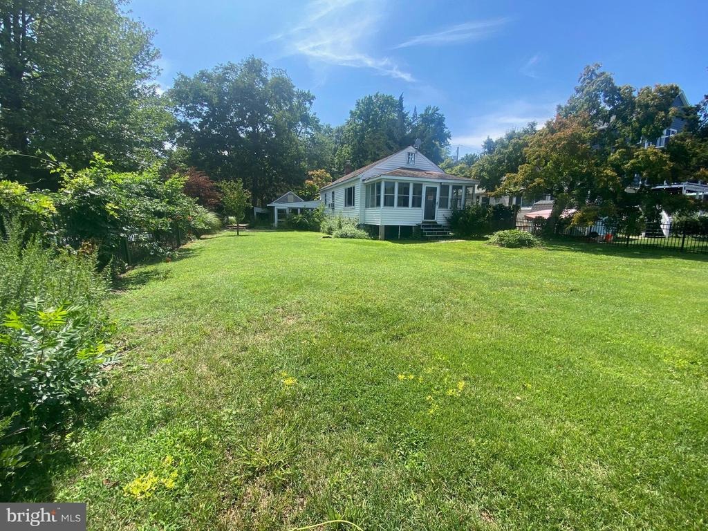 Branhum Rd, Edgewater, MD 21037