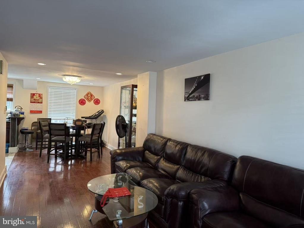 Landis St, Philadelphia, PA 19124