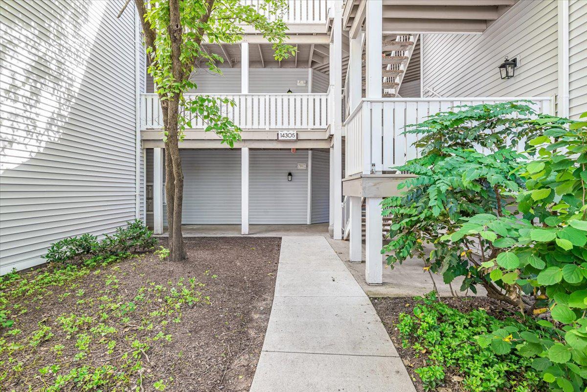 Climbing Rose Way, Centreville, VA 20121
