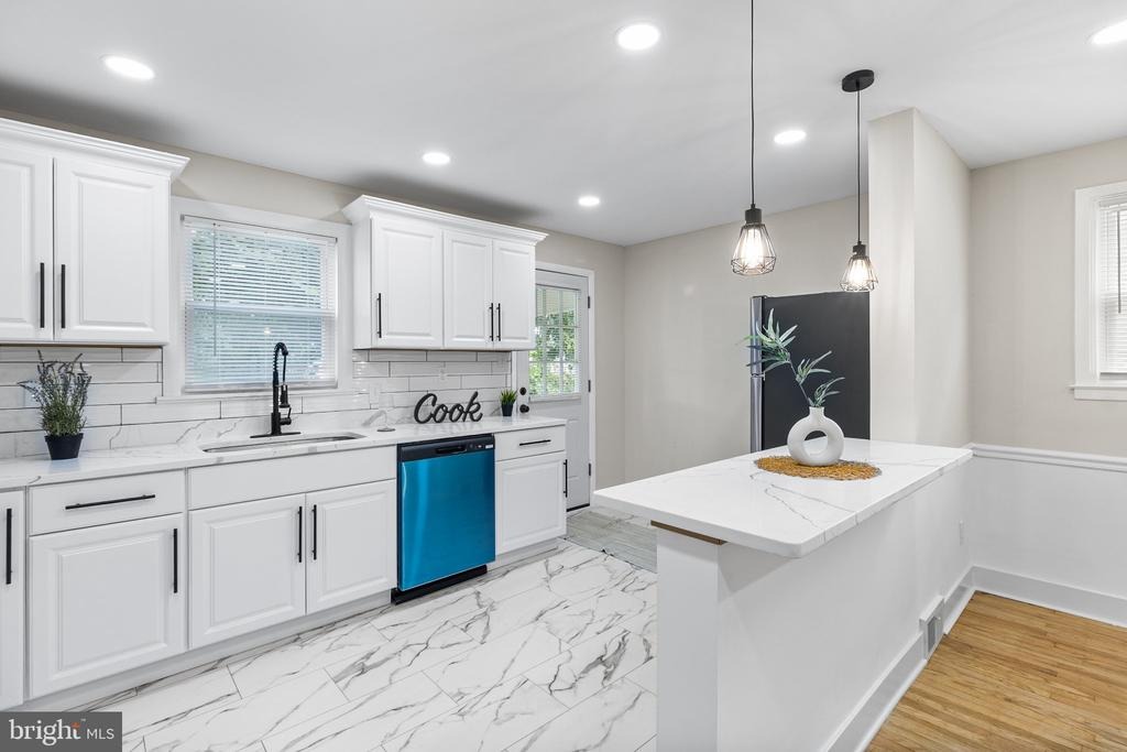 Oak Ln, Brookhaven, PA 19015 #1