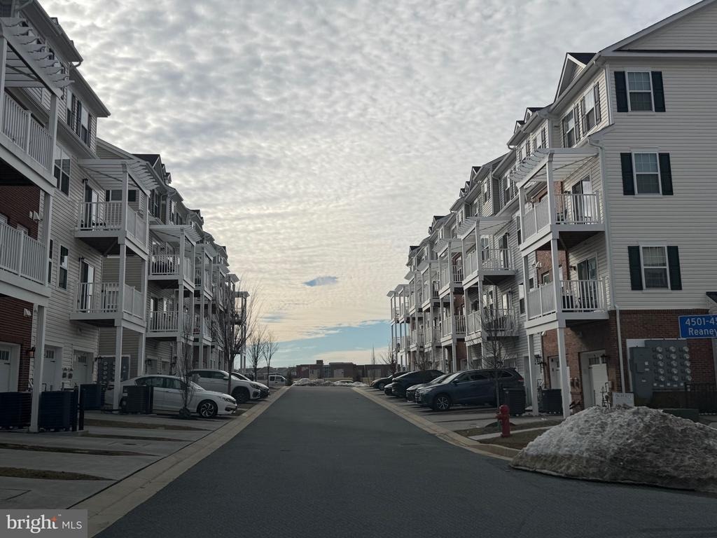 Davy Ln, Owings Mills, MD 21117