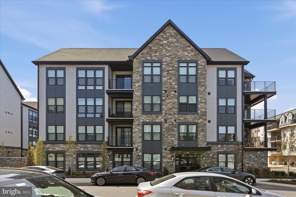 Havelock Walk Ter, Ashburn, VA 20148 #1