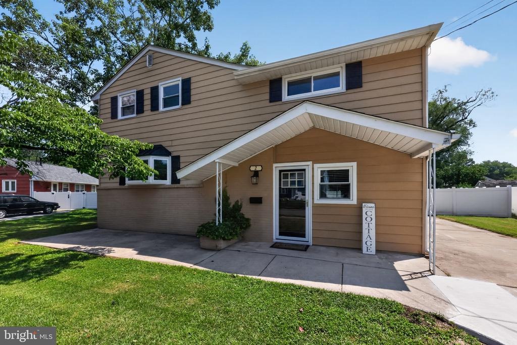 Paterson Ave, Pennsville, NJ 08070