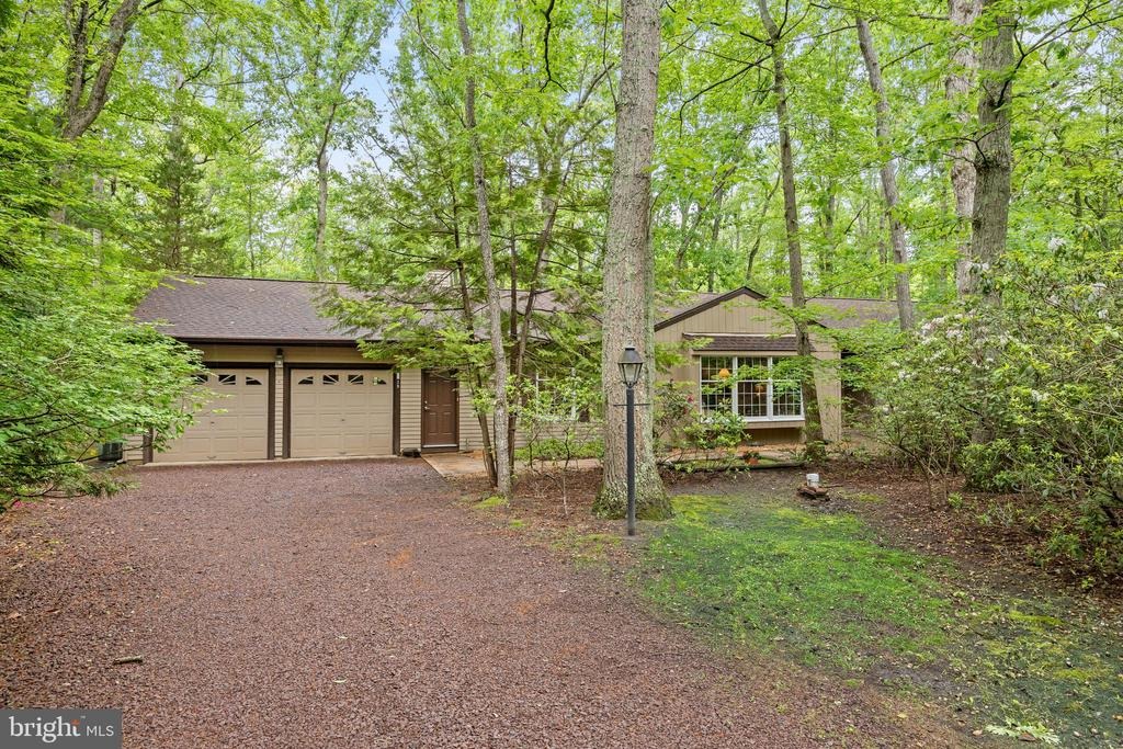 Thunderhead Dr, Medford, NJ 08055