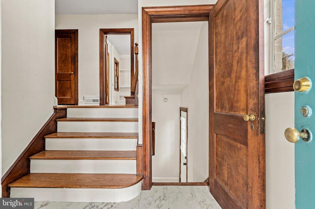 26th St, Arlington, VA 22202 #1