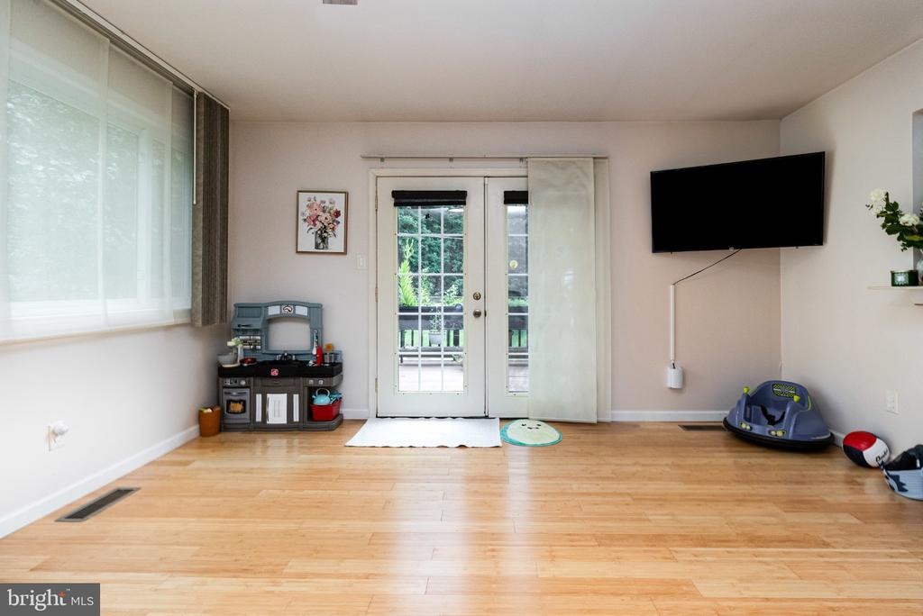 Farmcrest Cir, Prince George, VA 23875