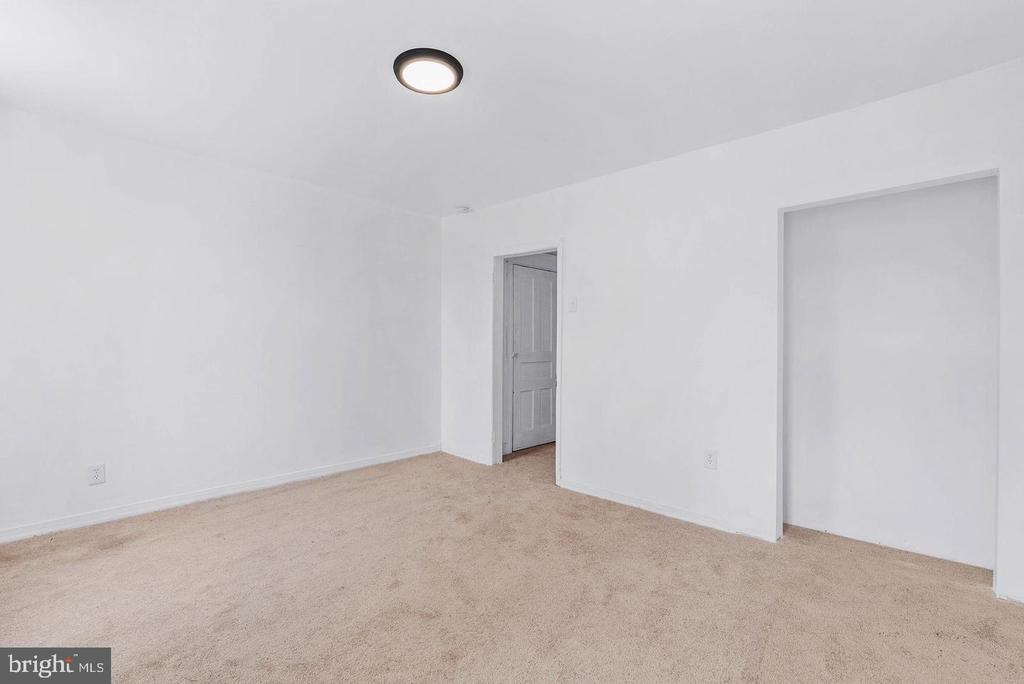 2nd St, Darby, PA 19023