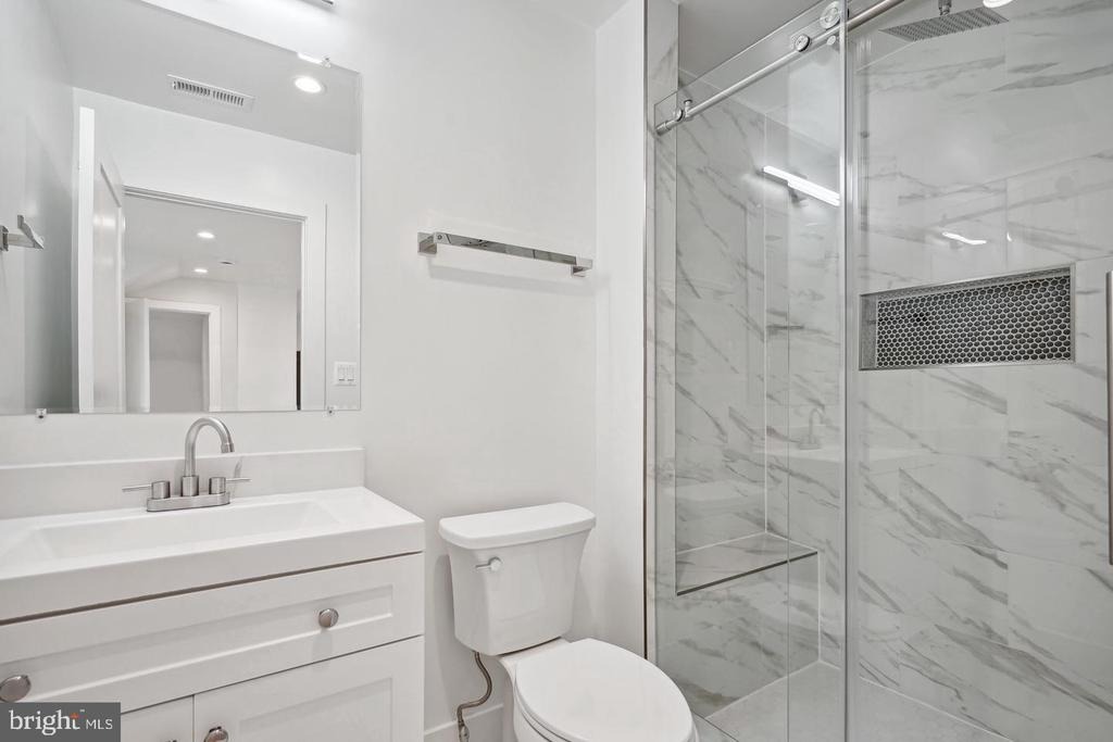 Ferndale St, Springfield, VA 22151 #1