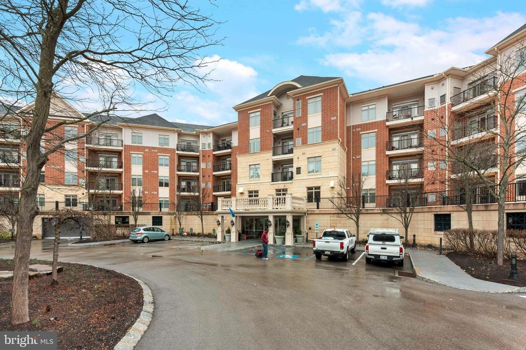 Carson Ter, Huntingdon Valley, PA 19006