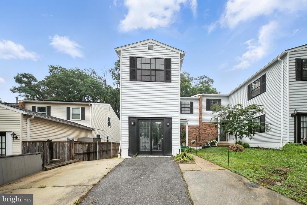 Varnum Pl, Washington, DC 20017