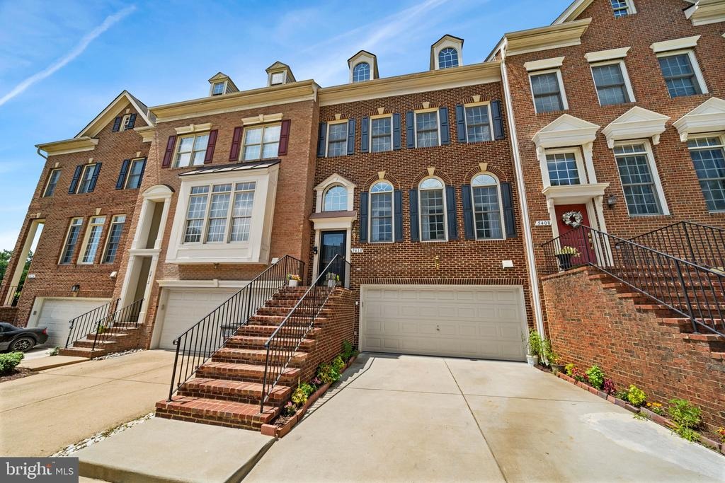 Edsall Ridge Pl, Alexandria, VA 22312