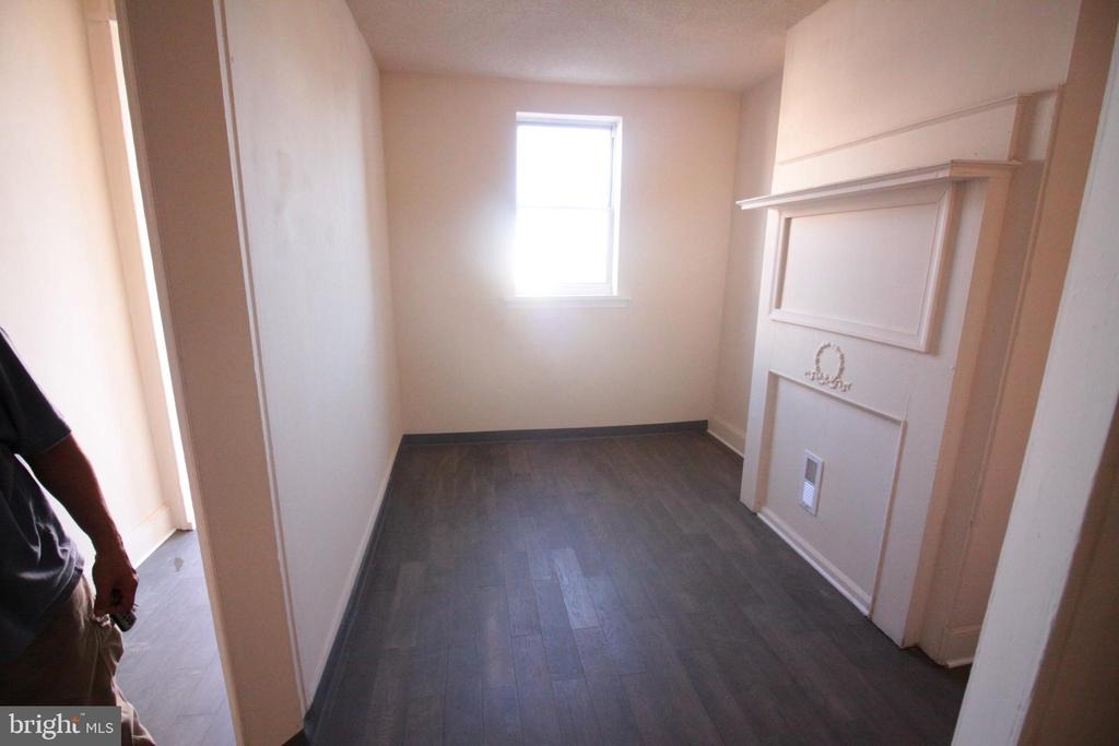 Greenmount Ave, Baltimore, MD 21218 #1