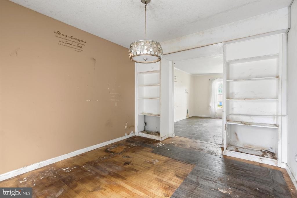 Spur Hill Dr, Montgomery Village, MD 20886 #1