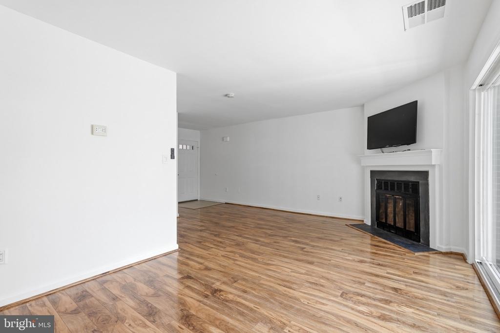 F S Arlington Mill Dr, Arlington, VA 22206 #1