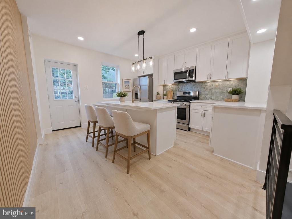 Stanley St, Philadelphia, PA 19146 #1