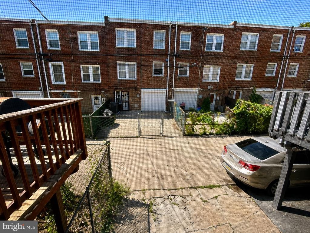 Alma St, Philadelphia, PA 19149
