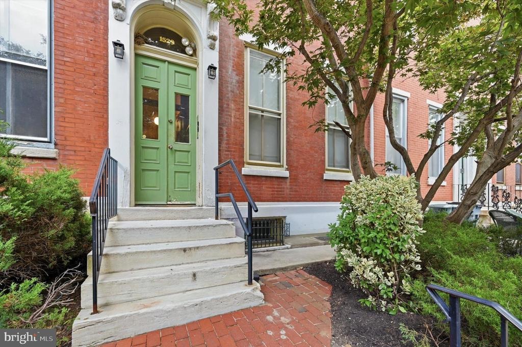 Green St, Philadelphia, PA 19130 #1
