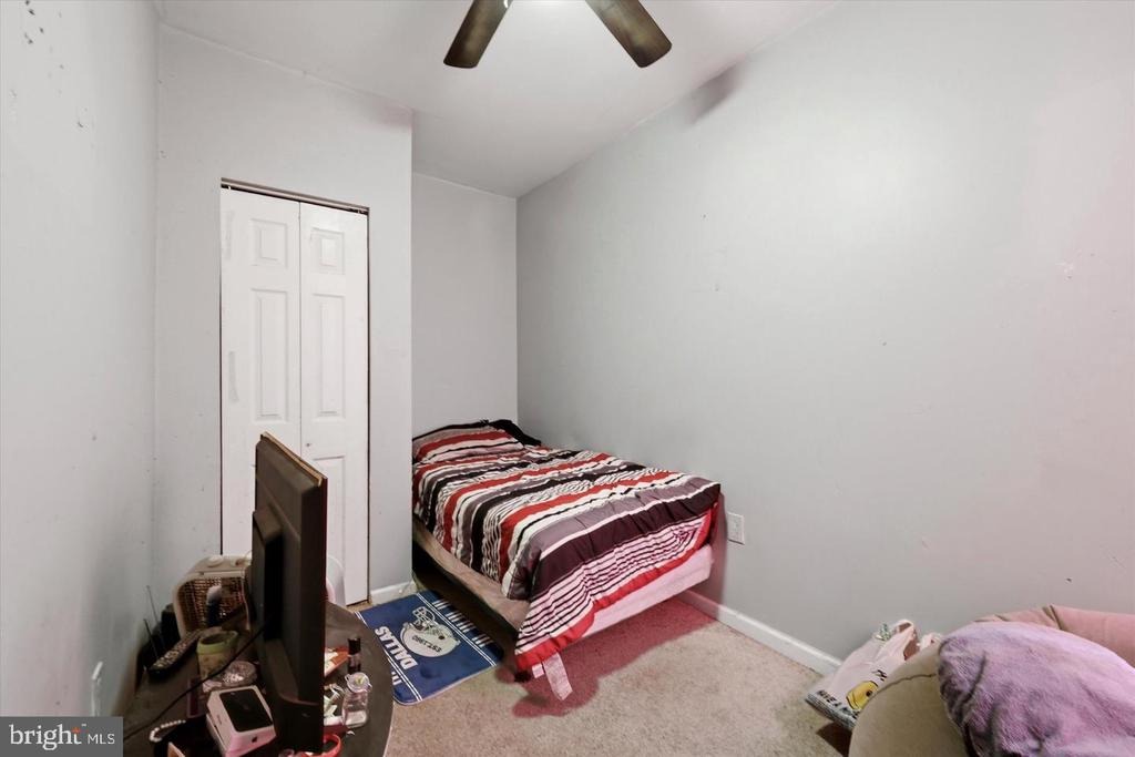 11th St, Crum Lynne, PA 19022 #1