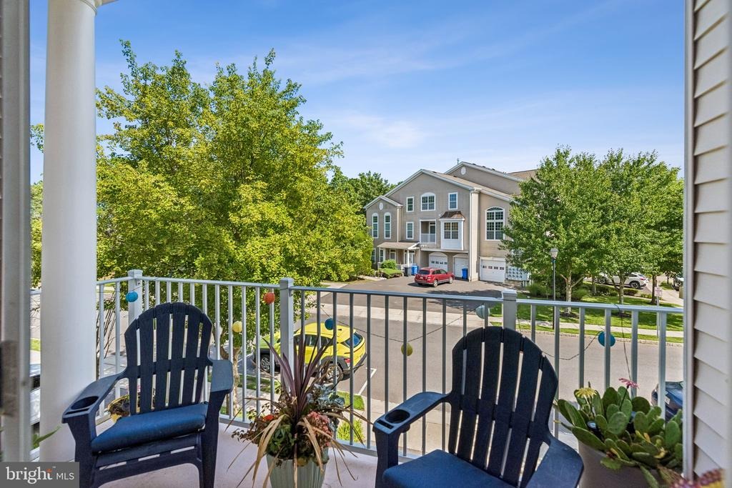 Melanie Way, Manahawkin, NJ 08050