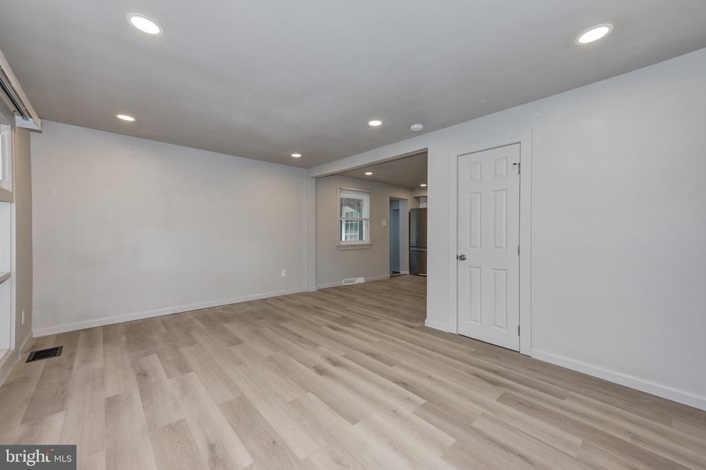 Clayton Ave, Clayton, NJ 08312 #1