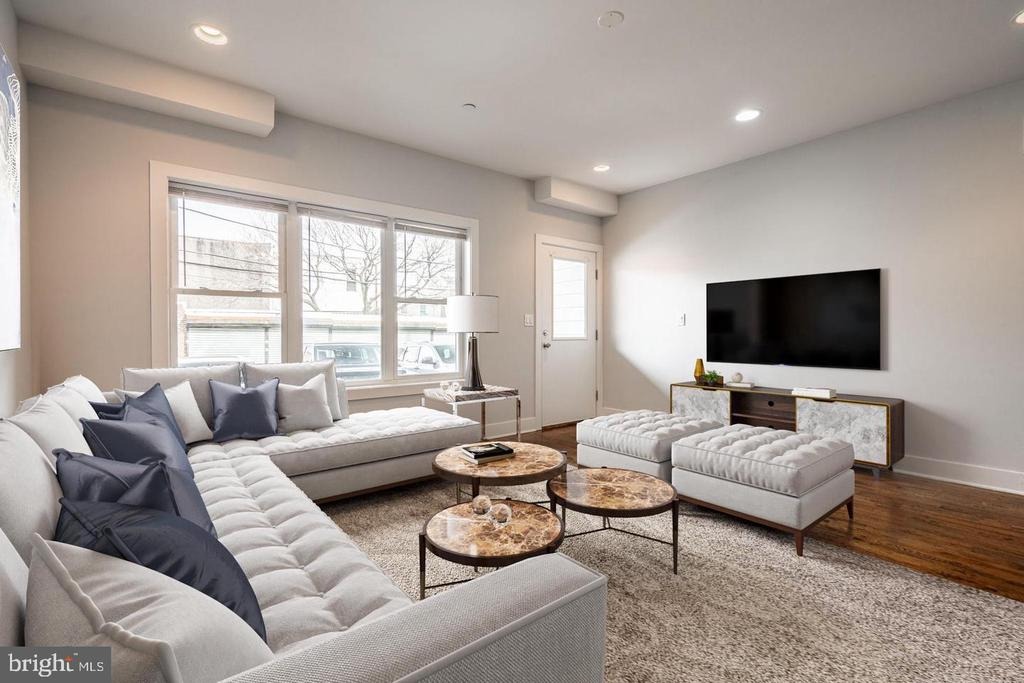 Hagert St, Philadelphia, PA 19125 #1