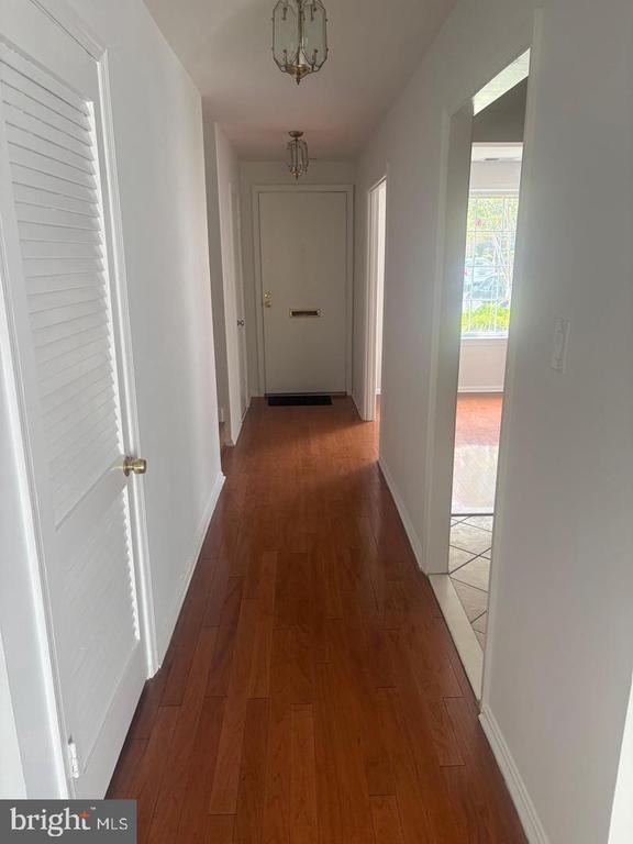 Azalea Dr, Rockville, MD 20850