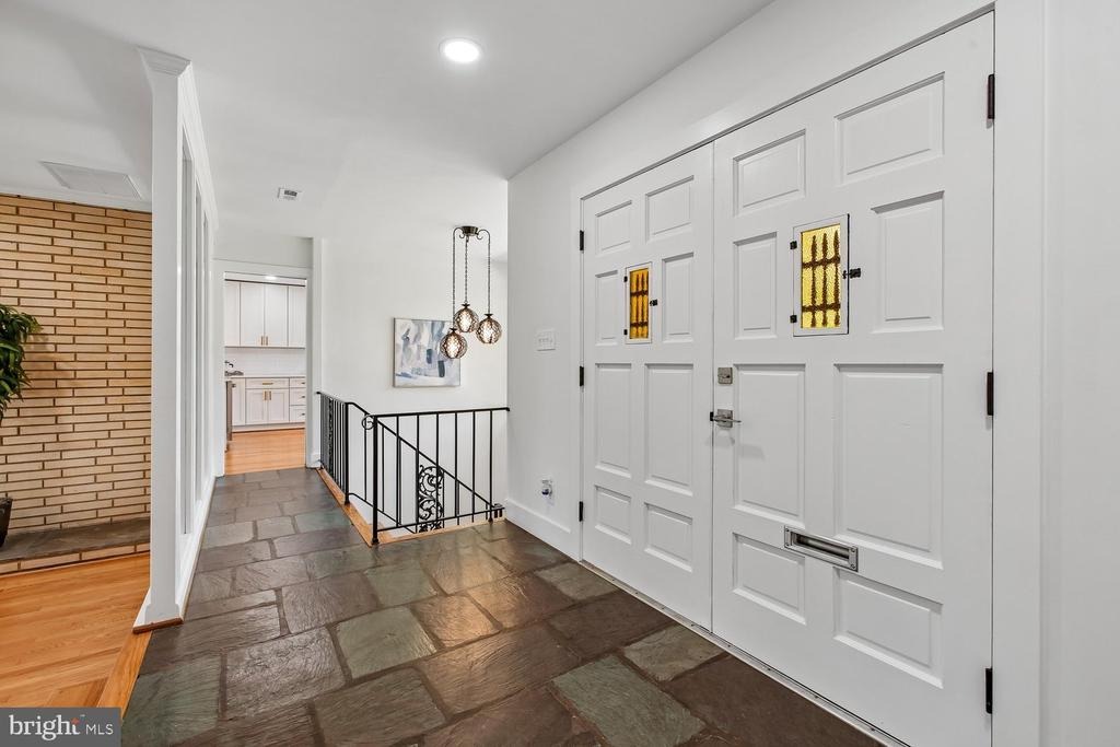 Copa Ct, Falls Church, VA 22044 #1