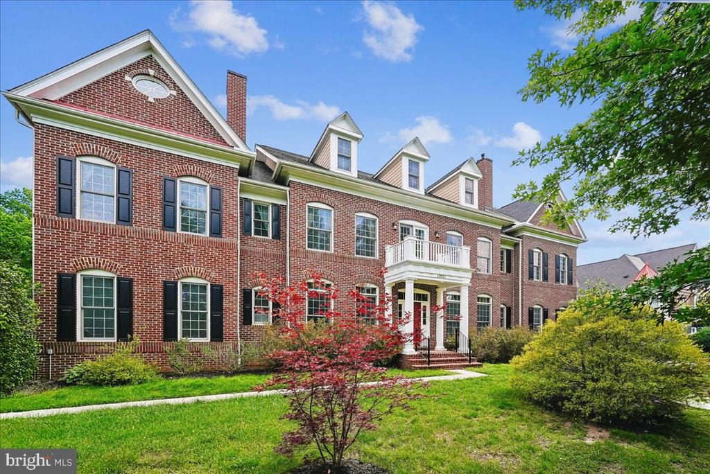 Trappe Rock Ct, Ashburn, VA 20148